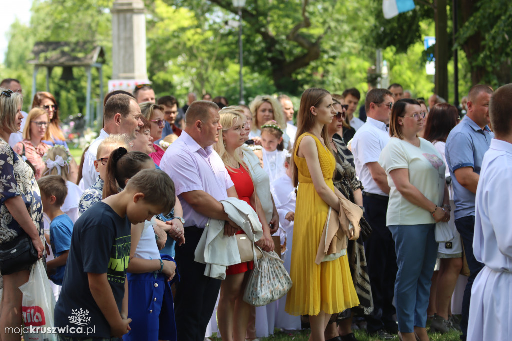 Procesja Bożego Ciała w kruszwickiej kolegiacie