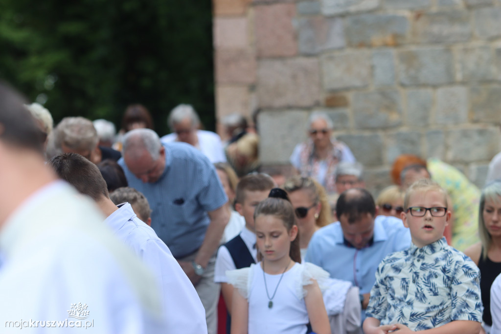 Procesja Bożego Ciała w kruszwickiej kolegiacie