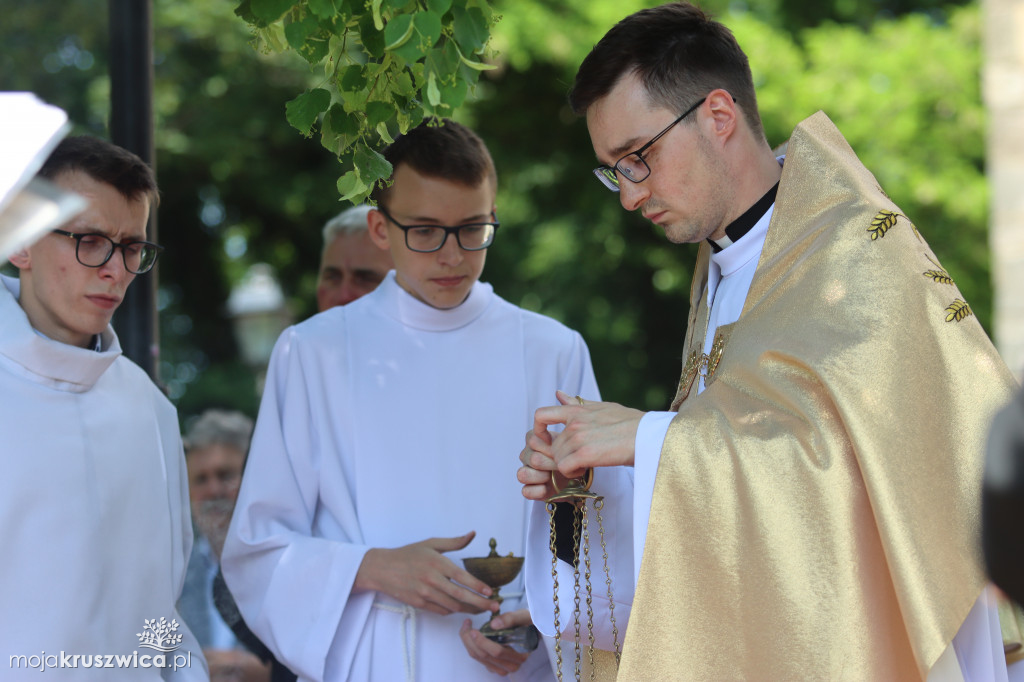 Procesja Bożego Ciała w kruszwickiej kolegiacie