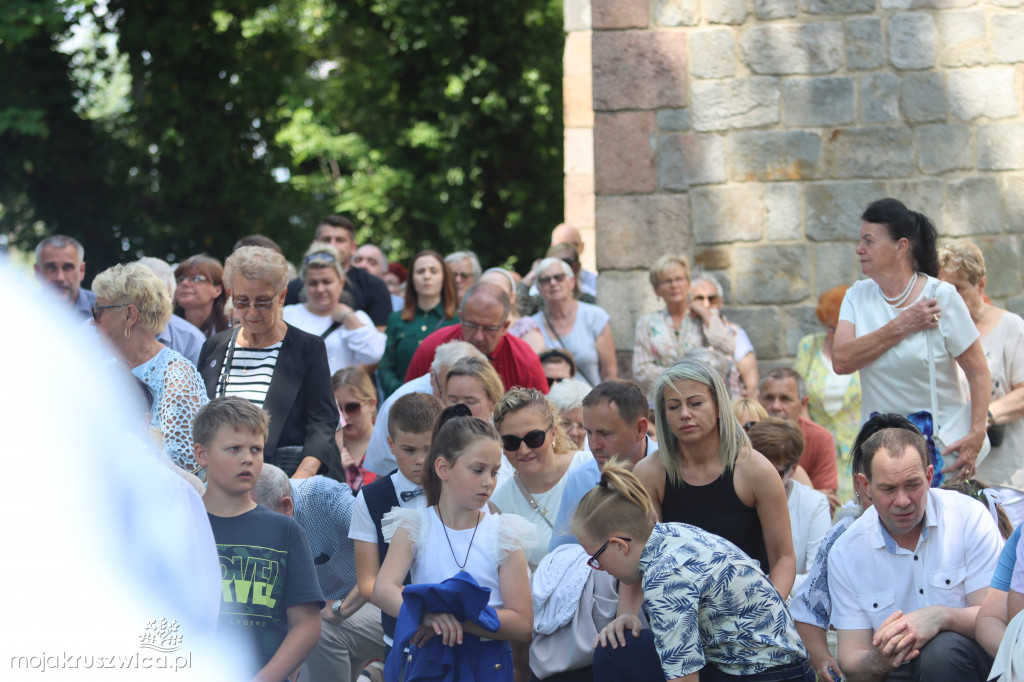 Procesja Bożego Ciała w kruszwickiej kolegiacie