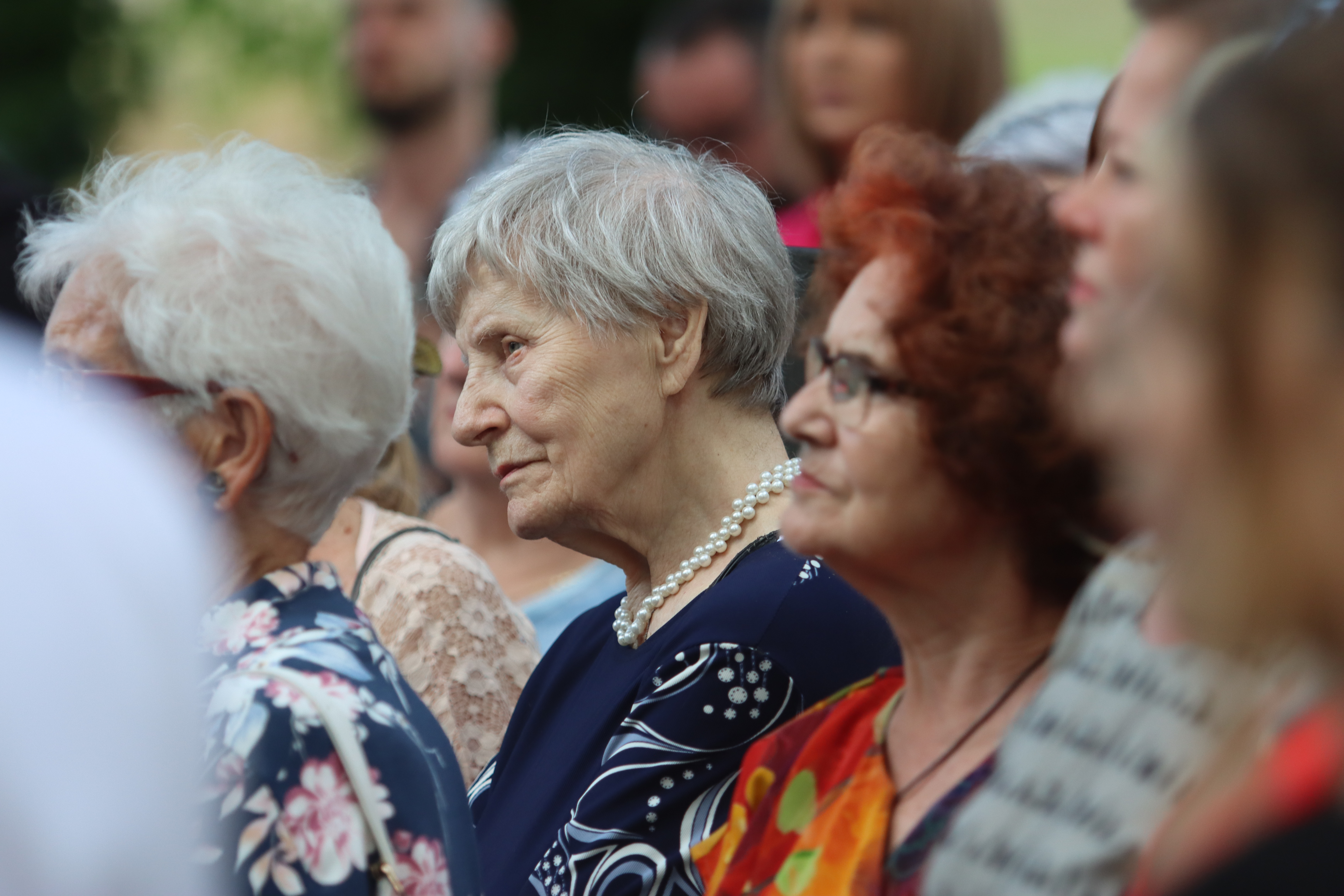 Noc Poetów: Rozpoczął się wernisaż wystawy malarskiej Moniki Warakomskiej