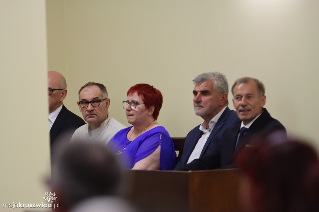 Uroczysta sesja Rady Miejskiej w Kruszwicy. Nagrodzono zasłużonych dla Kruszwicy