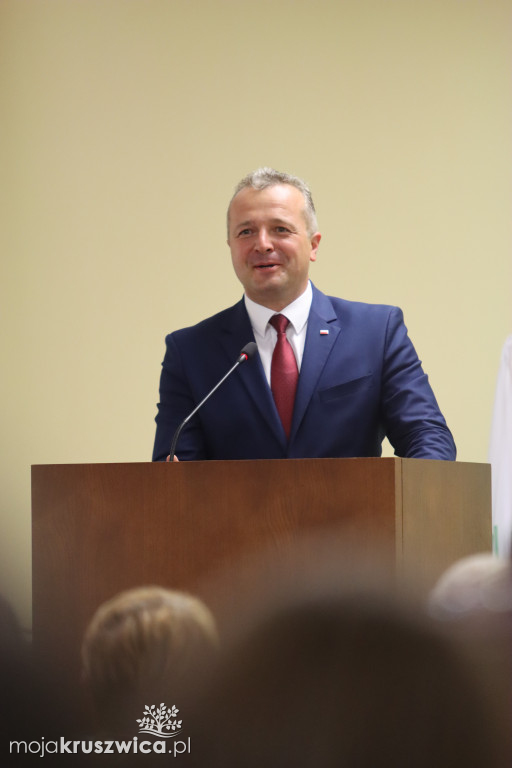 Uroczysta sesja Rady Miejskiej w Kruszwicy. Nagrodzono zasłużonych dla Kruszwicy
