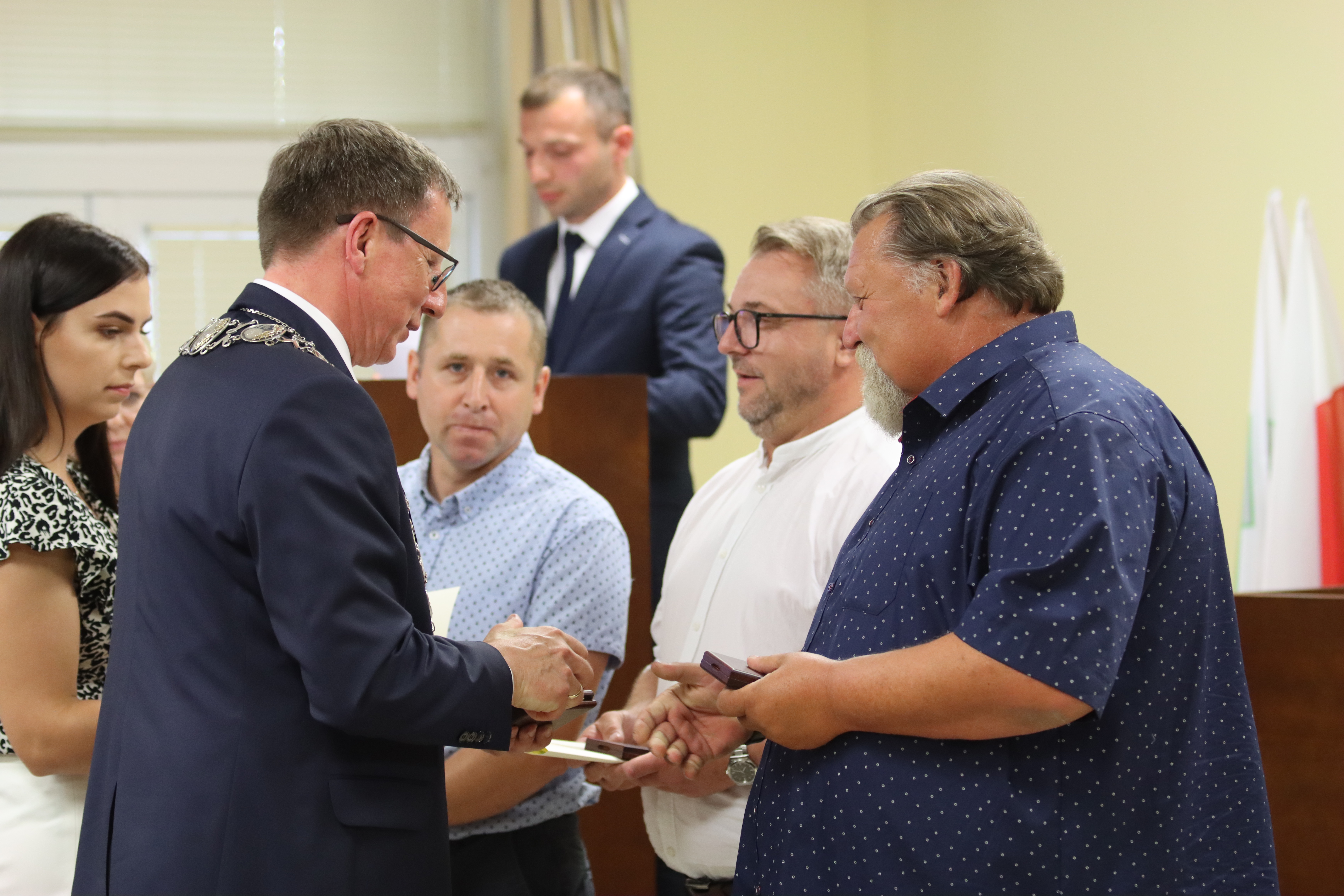 Uroczysta sesja Rady Miejskiej w Kruszwicy. Nagrodzono zasłużonych dla Kruszwicy