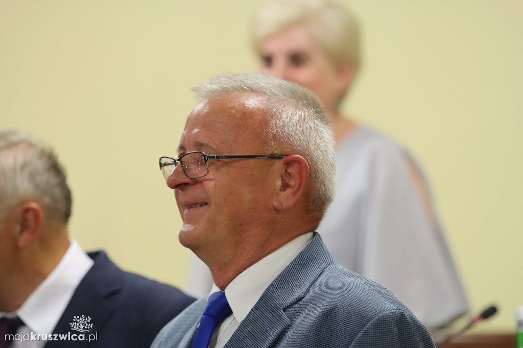 Uroczysta sesja Rady Miejskiej w Kruszwicy. Nagrodzono zasłużonych dla Kruszwicy