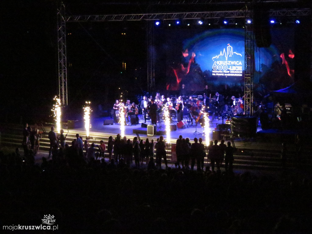 Magiczny wieczór nad Gopłem