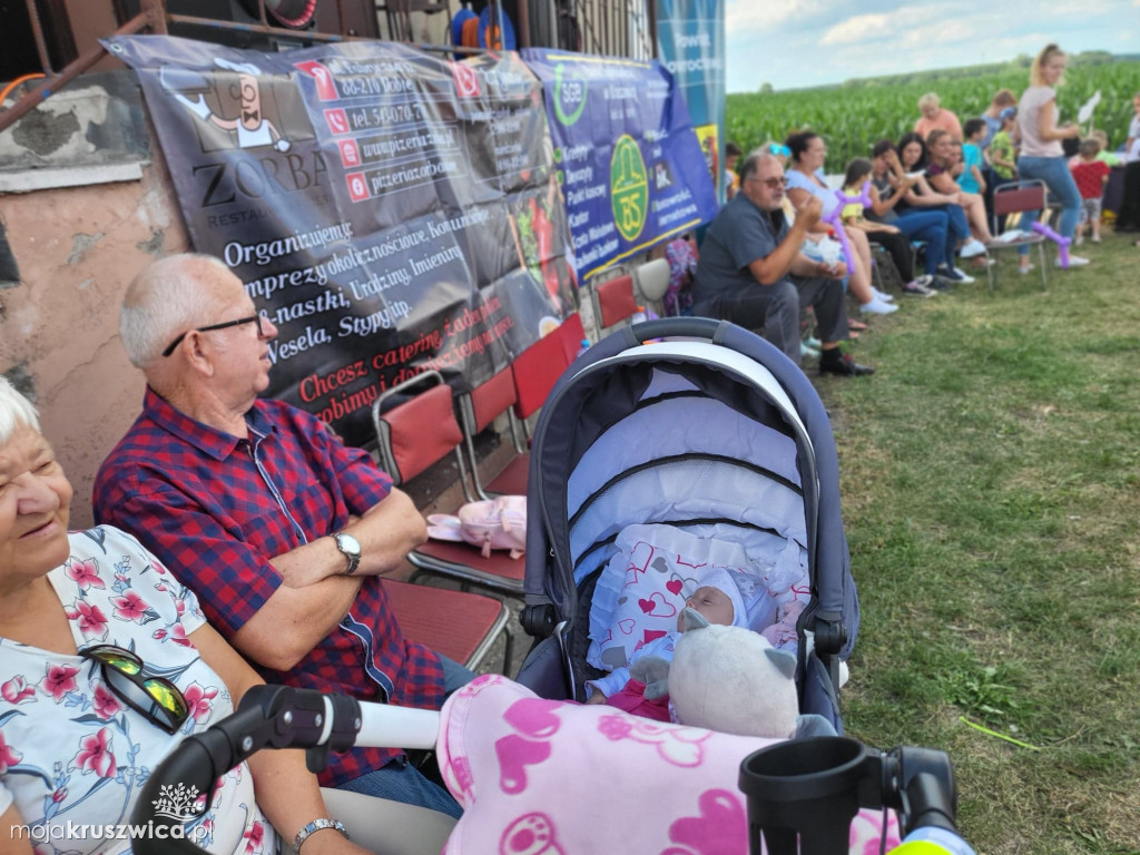 W Sołectwie Papros świętowano Dzień Dziecka. Było wiele atrakcji [ZDJĘCIA]