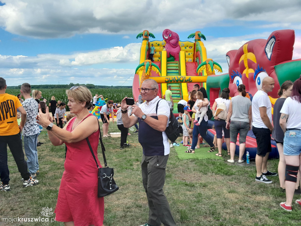 W Sołectwie Papros świętowano Dzień Dziecka. Było wiele atrakcji [ZDJĘCIA]
