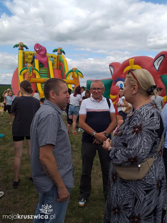 W Sołectwie Papros świętowano Dzień Dziecka. Było wiele atrakcji [ZDJĘCIA]
