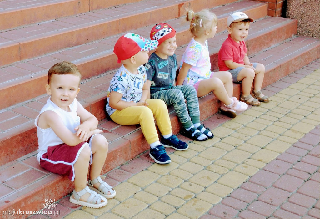 Żłobek Kruszwicy odwiedzili strażacy z Komendy Powiatowej w Inowrocławiu