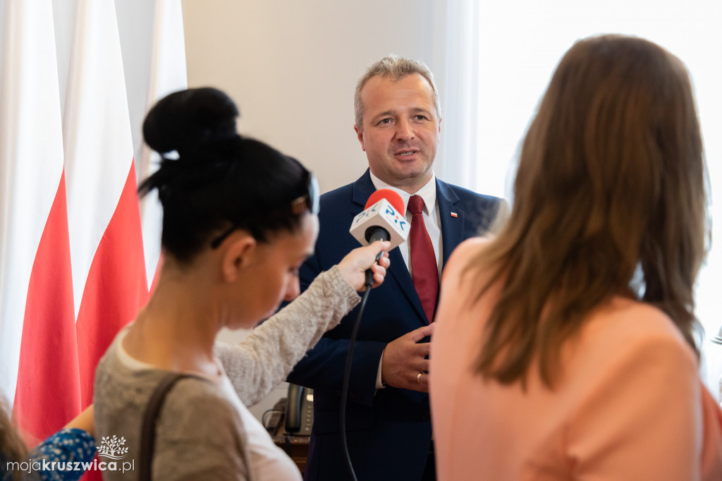Powiat Inowrocławski otrzyma 7,5 mln złotych dofinansowania na przebudowę dróg