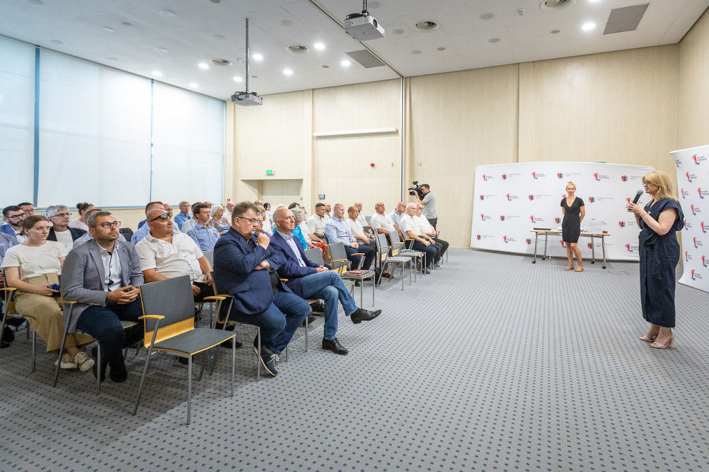 Kluby sportowe z dofinansowaniami. Wśród nich klub z Kruszwicy [ZDJĘCIA]