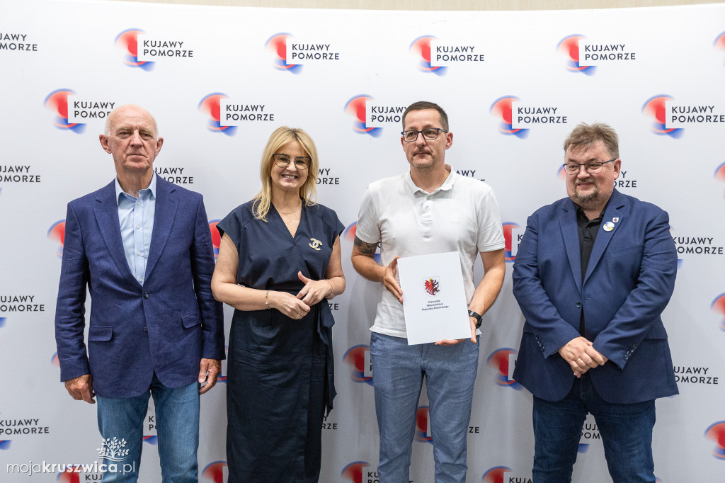 Kluby sportowe z dofinansowaniami. Wśród nich klub z Kruszwicy [ZDJĘCIA]
