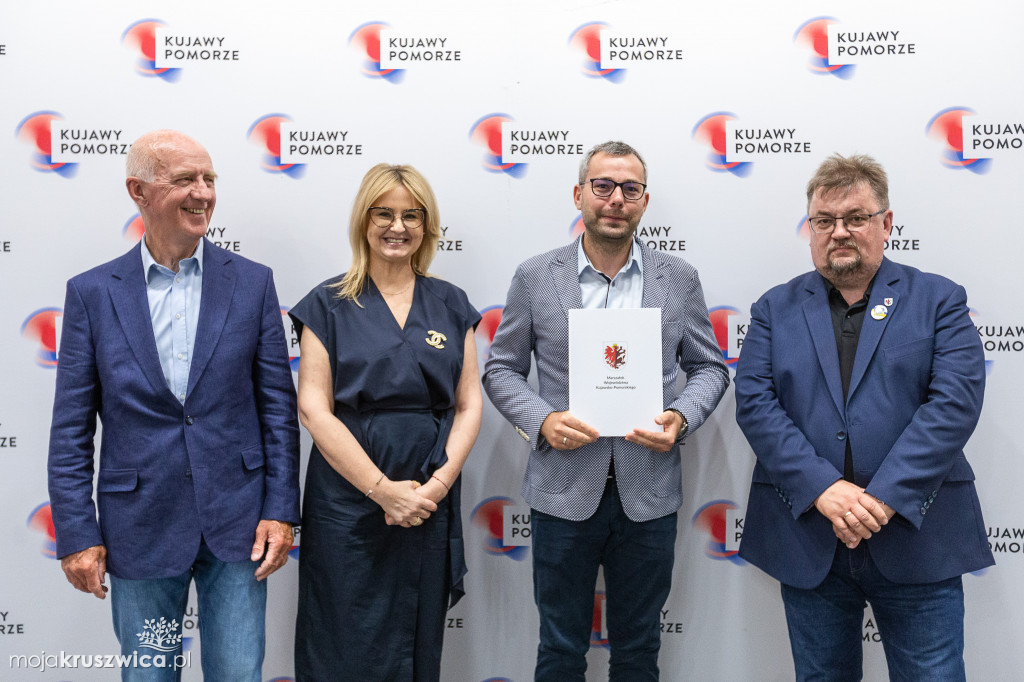Kluby sportowe z dofinansowaniami. Wśród nich klub z Kruszwicy [ZDJĘCIA]