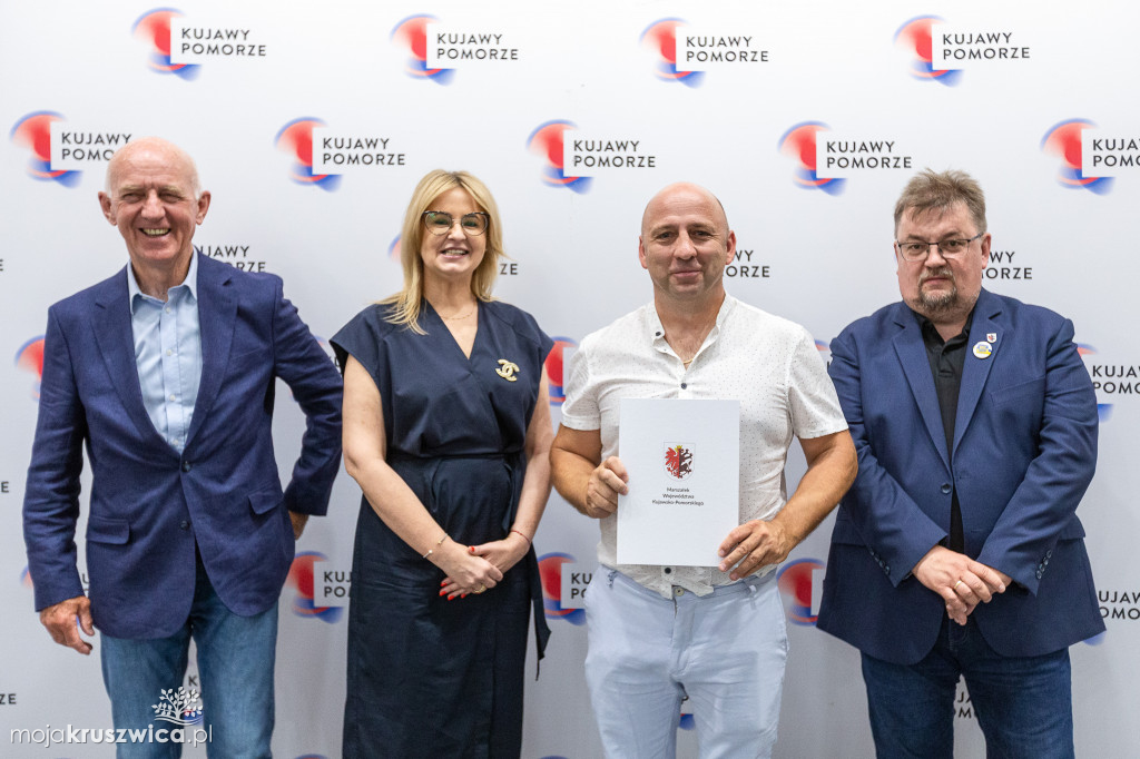 Kluby sportowe z dofinansowaniami. Wśród nich klub z Kruszwicy [ZDJĘCIA]