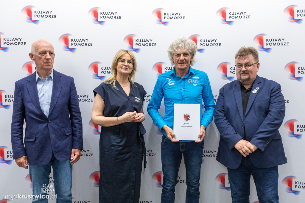 Kluby sportowe z dofinansowaniami. Wśród nich klub z Kruszwicy [ZDJĘCIA]