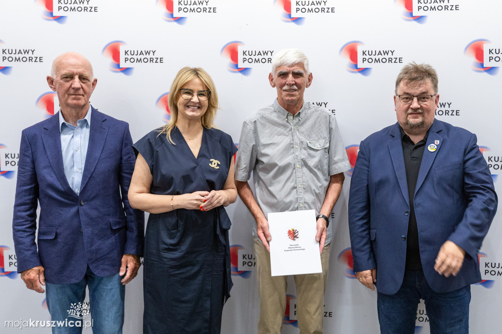 Kluby sportowe z dofinansowaniami. Wśród nich klub z Kruszwicy [ZDJĘCIA]