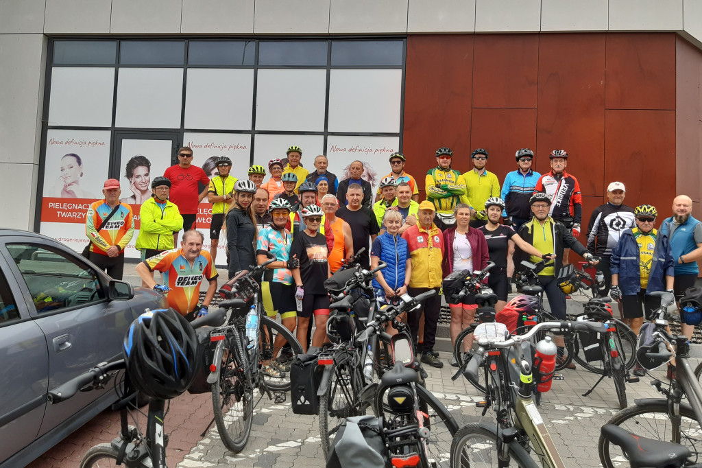 Wyprawa rowerowa do Trzemeszna
