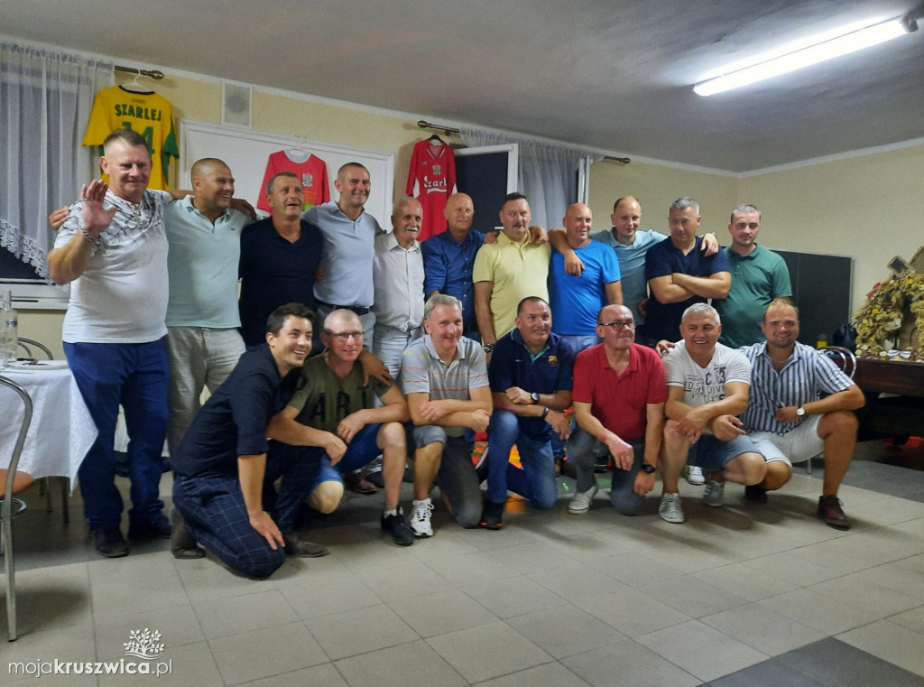   Na piłkarskiej mapie klubu z Szarleja nie ma, ale pozostała przyjaźń [ZDJĘCIA]