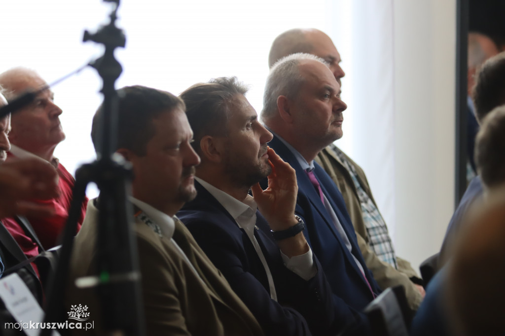 W Kruszwicy rozpoczęło się Posiedzenie plenarne Kujawsko-Pomorskiej Wojewódzkiej Rady Dialogu Społecznego.