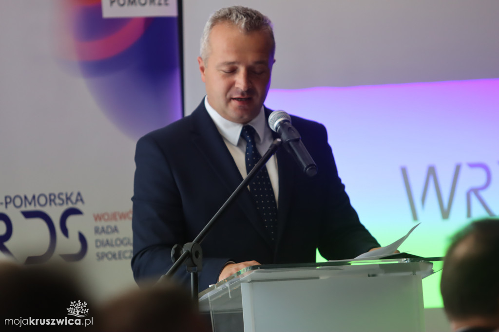 W Kruszwicy rozpoczęło się Posiedzenie plenarne Kujawsko-Pomorskiej Wojewódzkiej Rady Dialogu Społecznego.