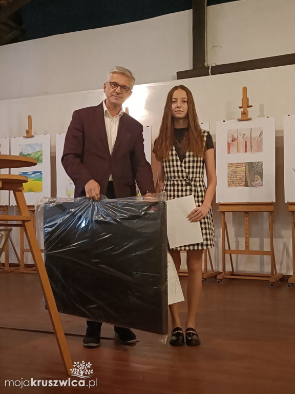 Nikola Kubacka laureatką VI. Ogólnopolskiego Przeglądu Twórczości Plastycznej