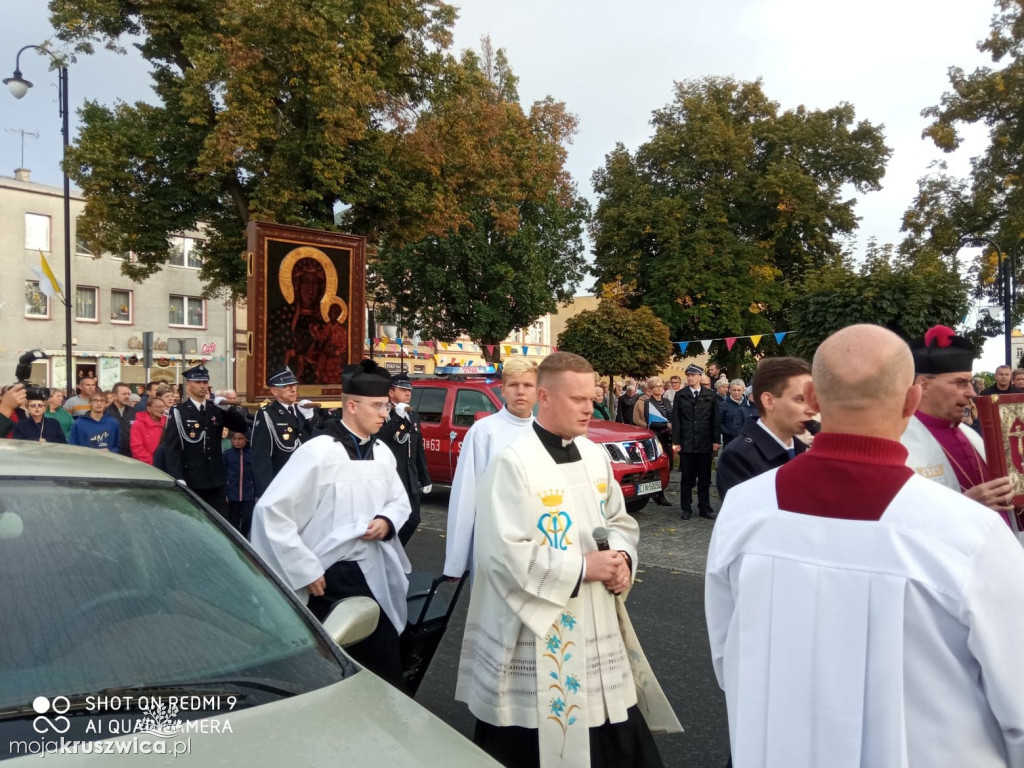 W kościele św. Teresy od Dzieciątka Jezus w Kruszwicy pożegnali Matkę Boską