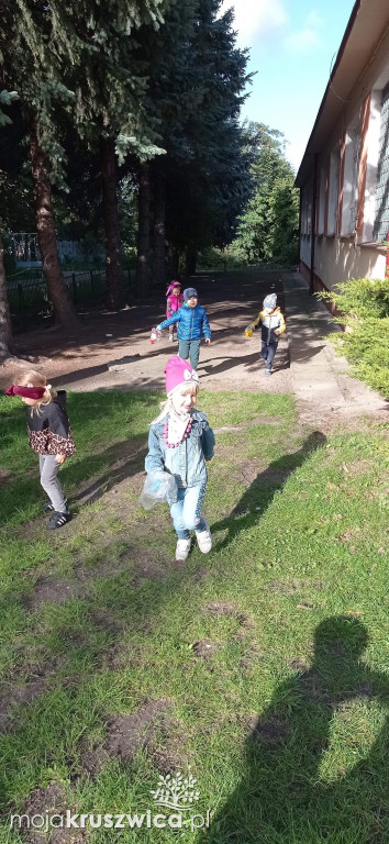 Dzieci z Polanowic ruszyły sprzątać świat! Zobaczcie zdjęcia [foto]