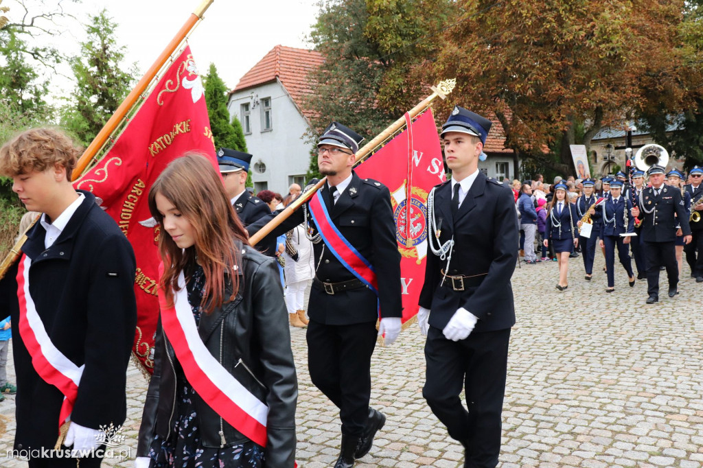 Tak witaliśmy Matkę Boską w kruszwickiej kolegiacie [ZDJĘCIA]