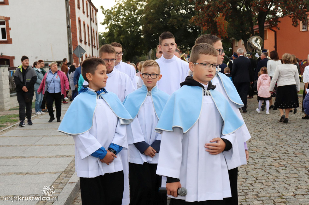 Tak witaliśmy Matkę Boską w kruszwickiej kolegiacie [ZDJĘCIA]