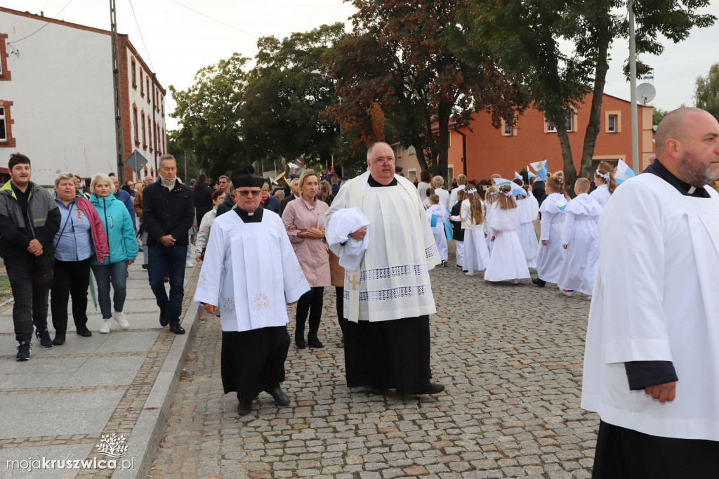 Tak witaliśmy Matkę Boską w kruszwickiej kolegiacie [ZDJĘCIA]