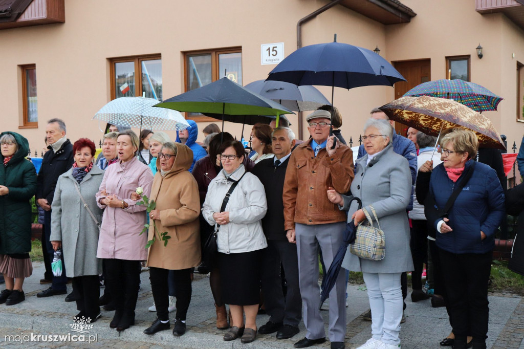 Tak witaliśmy Matkę Boską w kruszwickiej kolegiacie [ZDJĘCIA]