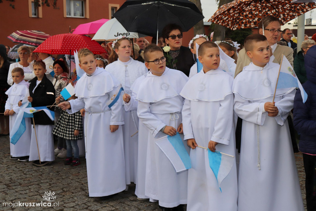 Tak witaliśmy Matkę Boską w kruszwickiej kolegiacie [ZDJĘCIA]