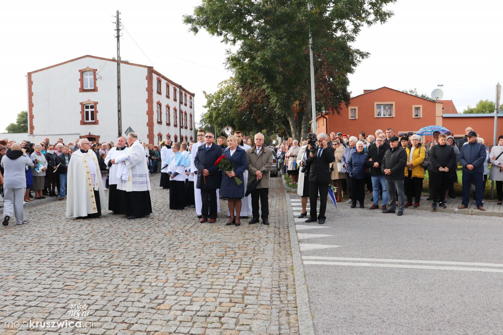 Tak witaliśmy Matkę Boską w kruszwickiej kolegiacie [ZDJĘCIA]