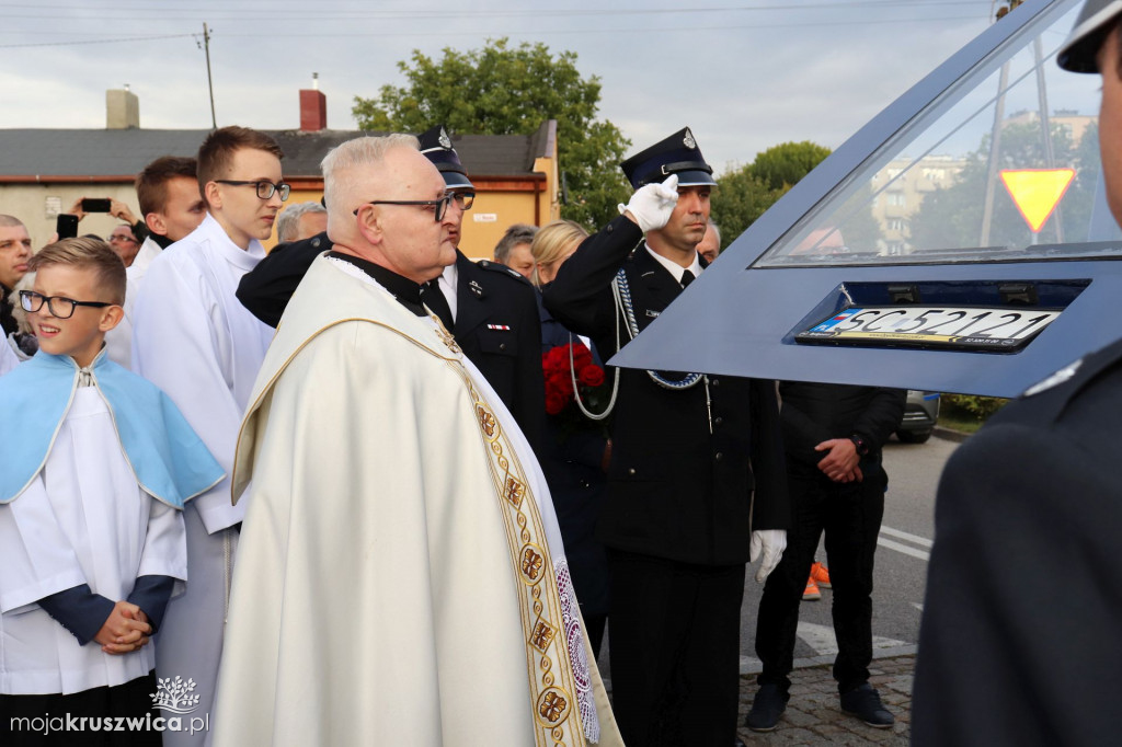 Tak witaliśmy Matkę Boską w kruszwickiej kolegiacie [ZDJĘCIA]