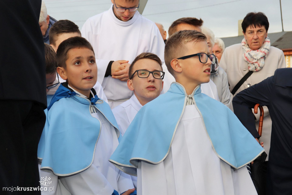 Tak witaliśmy Matkę Boską w kruszwickiej kolegiacie [ZDJĘCIA]