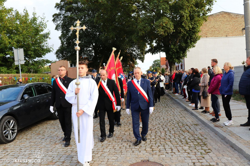 Tak witaliśmy Matkę Boską w kruszwickiej kolegiacie [ZDJĘCIA]
