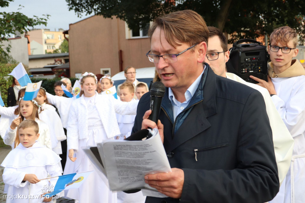 Tak witaliśmy Matkę Boską w kruszwickiej kolegiacie [ZDJĘCIA]