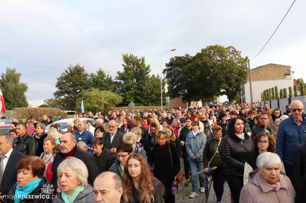 Tak witaliśmy Matkę Boską w kruszwickiej kolegiacie [ZDJĘCIA]