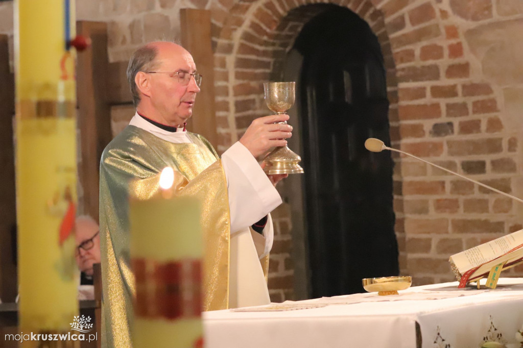 Tak witaliśmy Matkę Boską w kruszwickiej kolegiacie [ZDJĘCIA]
