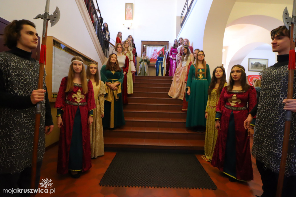 Nagrody starosty i awanse zawodowe nauczycieli. Wśród nich kruszwiczanie
