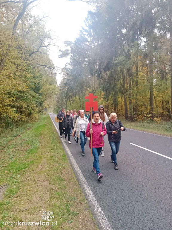 Z Kruszwicy, Inowrocławia i okolic pielgrzymowali do Markowic