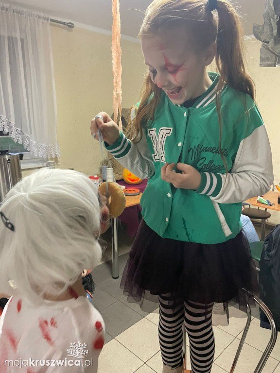  Szarlej. Zorganizowali imprezę z okazji Halloween dla dzieci i młodzieży [FOTO]