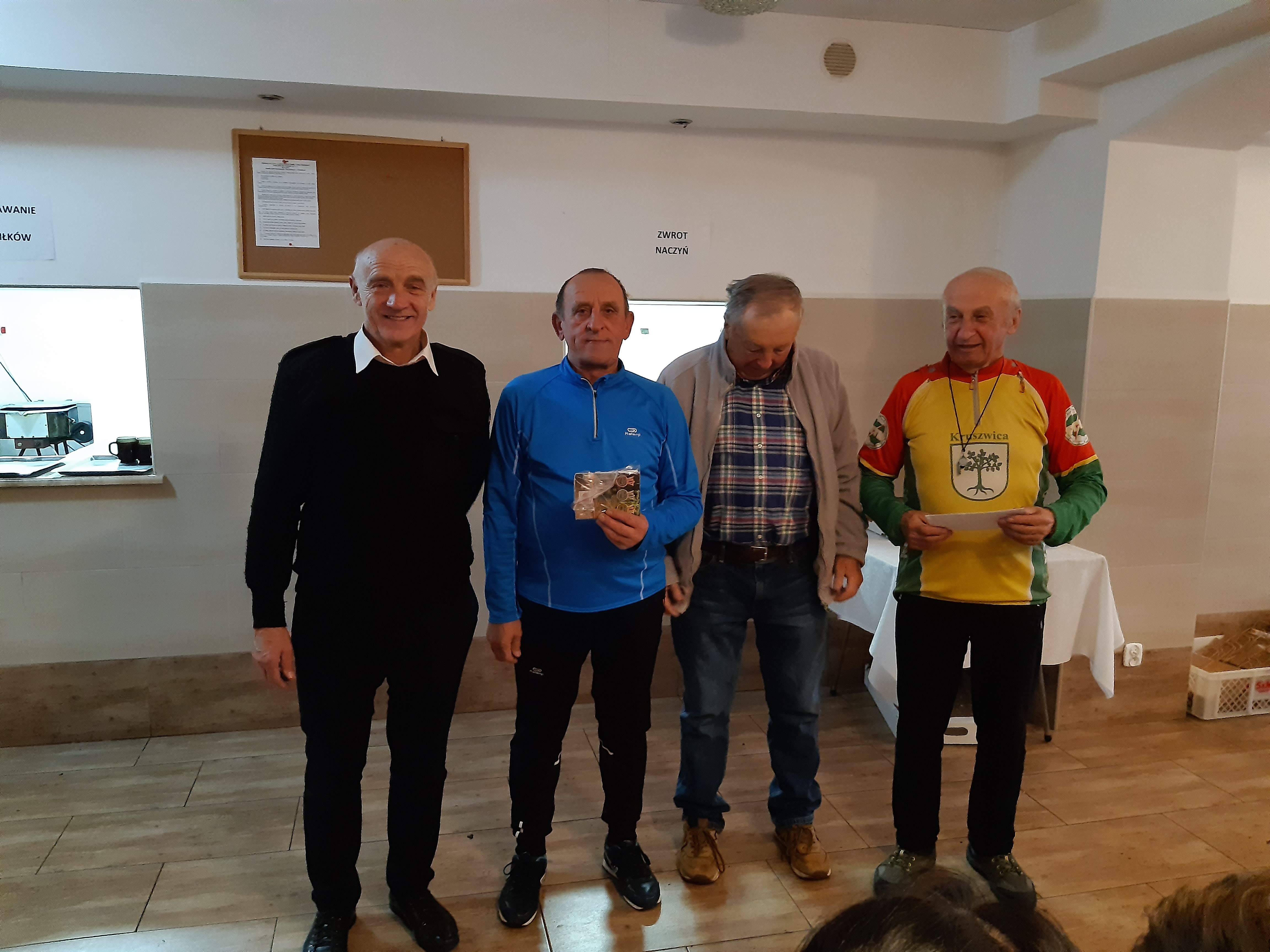 Rowerzyści z Kruszwicy również zaangażowani w Święto Niepodległości