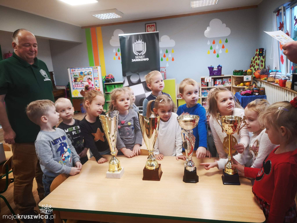 W kruszwickim przedszkolu o warcabach [ZDJĘCIA]