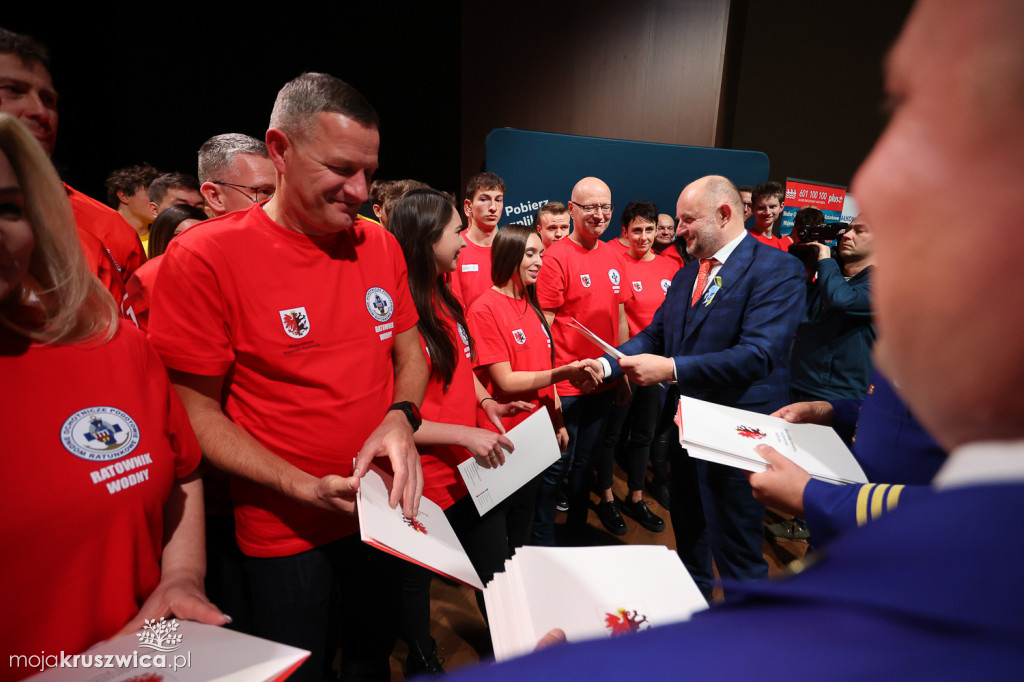 WOPR: Przyjęli niebieski krzyż i złotą kotwicę za swoje godło [ZDJĘCIA]