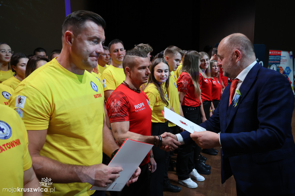 WOPR: Przyjęli niebieski krzyż i złotą kotwicę za swoje godło [ZDJĘCIA]