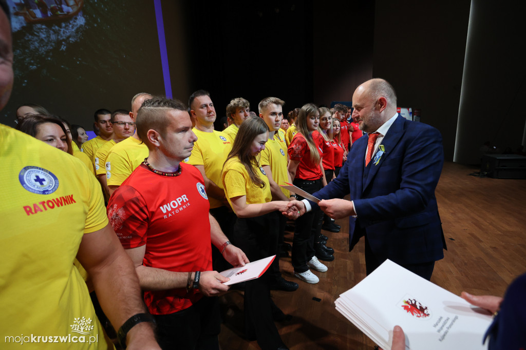 WOPR: Przyjęli niebieski krzyż i złotą kotwicę za swoje godło [ZDJĘCIA]
