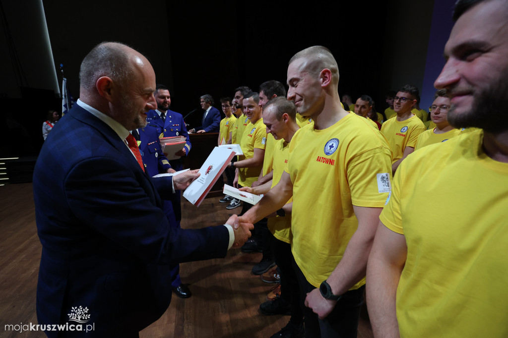 WOPR: Przyjęli niebieski krzyż i złotą kotwicę za swoje godło [ZDJĘCIA]