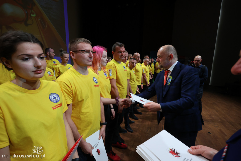 WOPR: Przyjęli niebieski krzyż i złotą kotwicę za swoje godło [ZDJĘCIA]